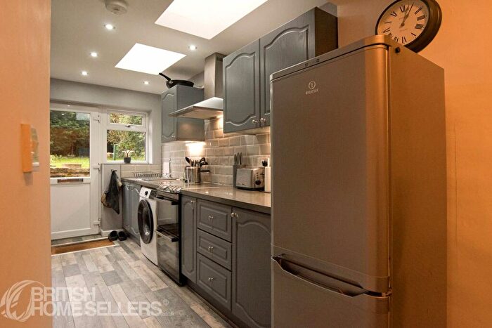 3 Bedroom Terraced House For Sale In Wellhead, Winewall, Colne, Lancashire, BB8