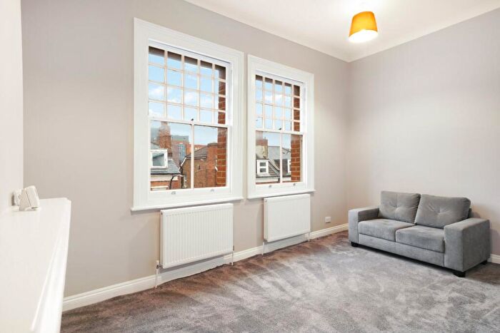 1 Bedroom Flat To Rent In Broadhurst Gardens, South Hampstead, NW6