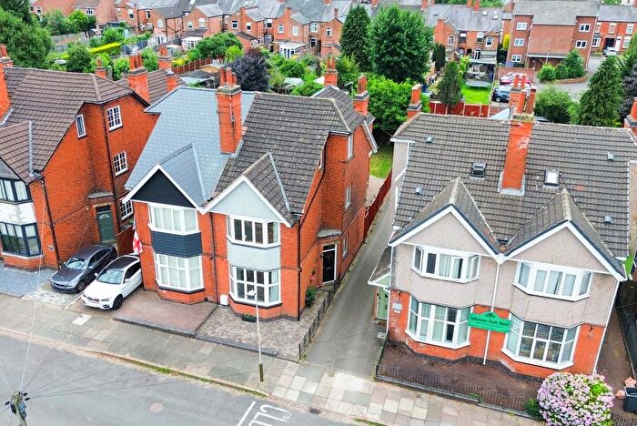 5 Bedroom Semi Detached House For Sale In Belvoir Drive, Aylestone, Leicester, LE2