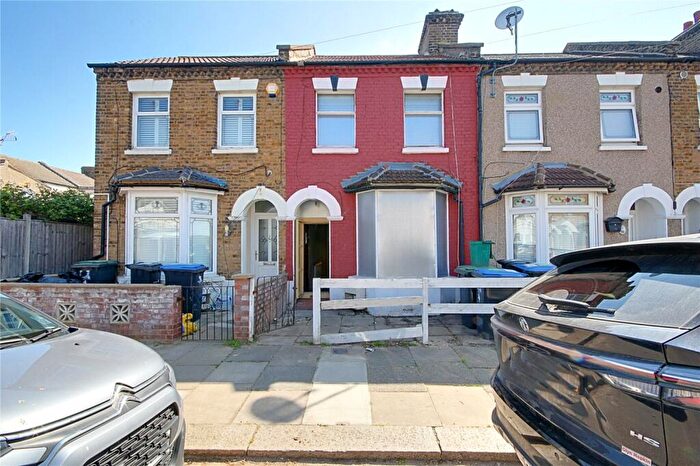 2 Bedroom Terraced House For Sale In Nelson Road, Enfield, EN3