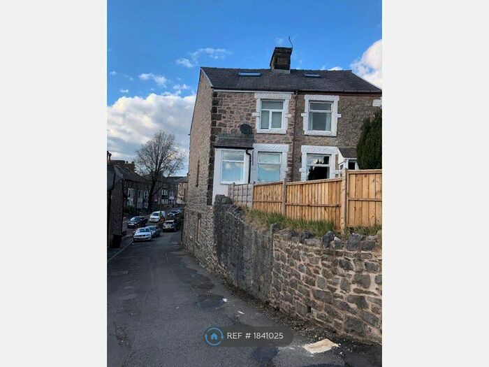 3 Bedroom Semi-Detached House To Rent In Fairfield Road, Buxton, SK17