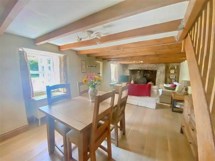 2 Bedroom Cottage For Sale In Lowertown, Helston, TR13