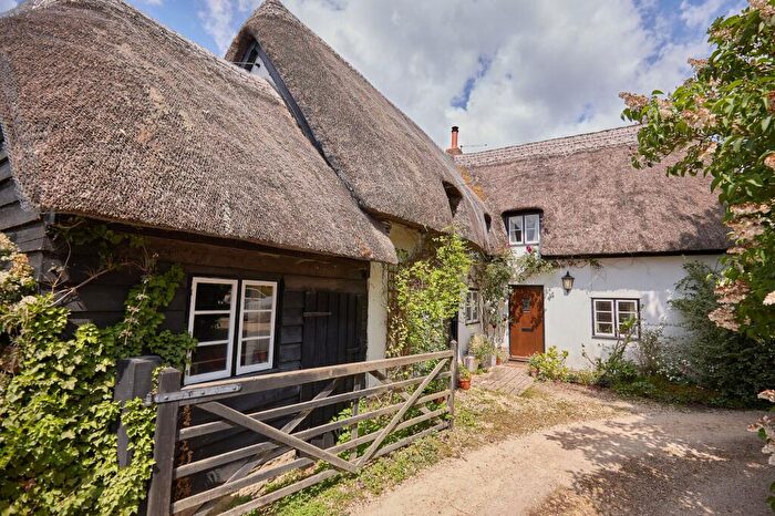 3 Bedroom Detached House For Sale In Sutton Lane, Sutton, OX29