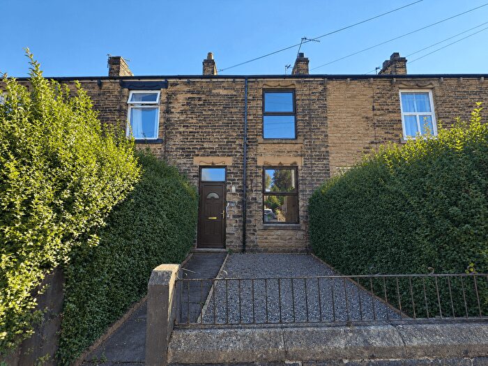 2 Bedroom Terraced House To Rent In Springstone Avenue, Ossett, Wakefield, WF5