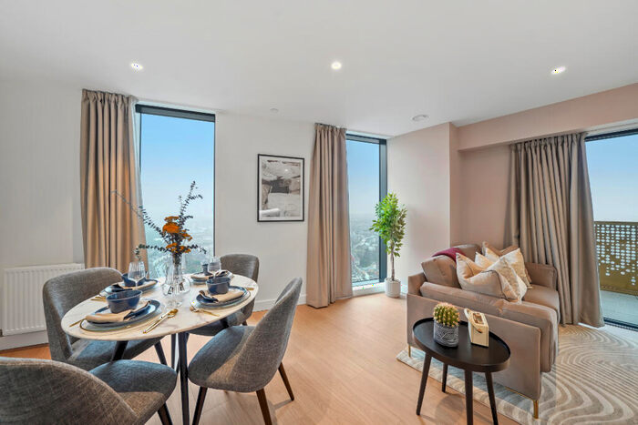 2 Bedroom Apartment To Rent In Pinnacle Tower, SE13