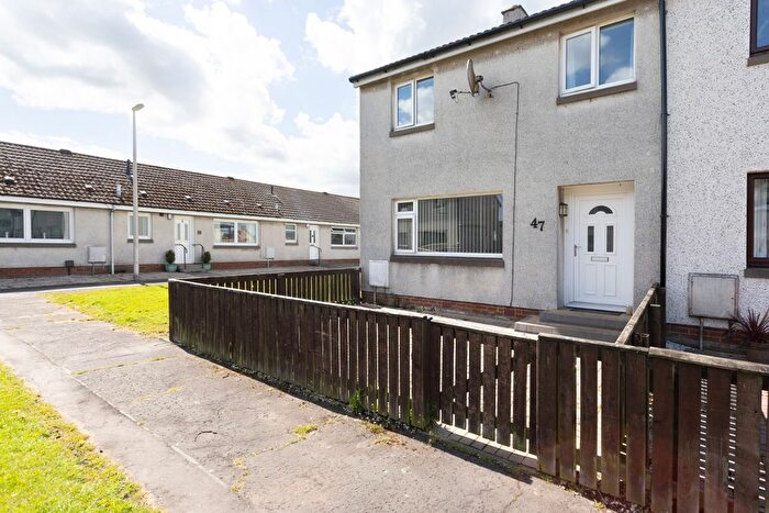 3 Bedroom End Of Terrace House For Sale In Dundonald Crescent, Cardenden, KY5