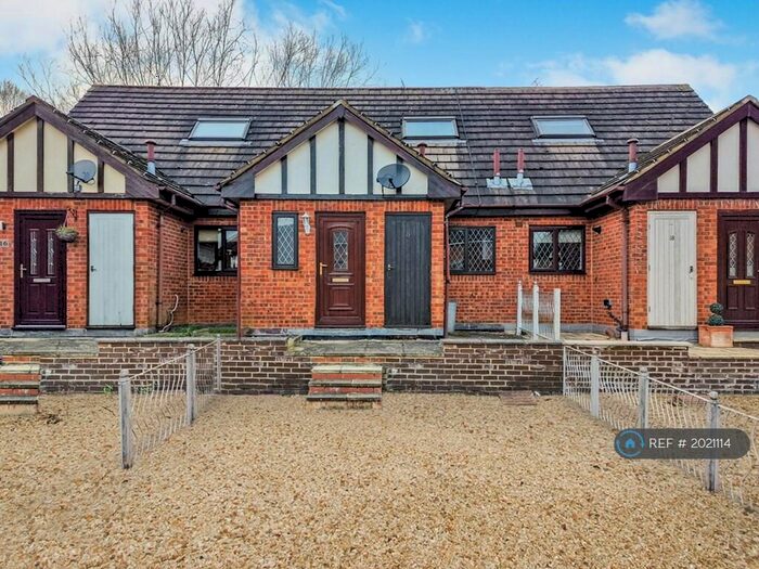 3 Bedroom Terraced House To Rent In Holly Close, Grantham, NG31