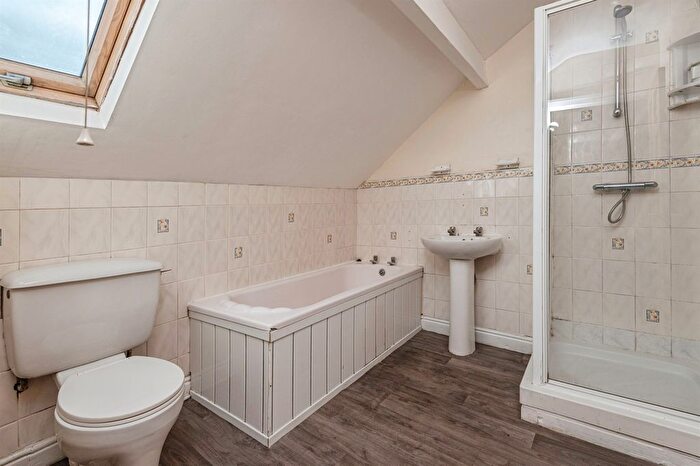 3 Bedroom Terraced House For Sale In Burton Street, Bradford, BD4