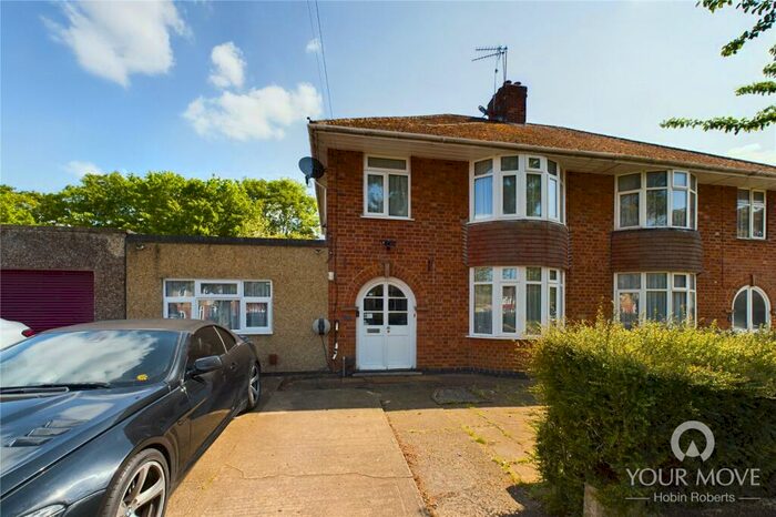 3 Bedroom Semi-Detached House To Rent In Winchester Road, Delapre, Northampton, NN4
