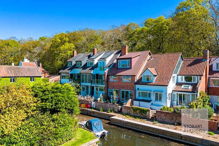 3 Bedroom Terraced House For Sale In Anchor Street, Norwich, NR12