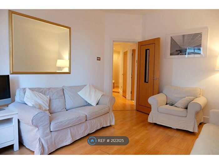 1 Bedroom Flat To Rent In Farringdon Road, London, EC1M