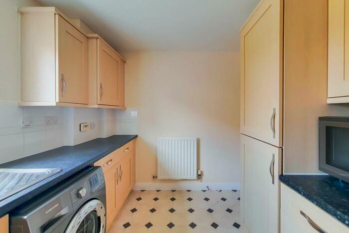 4 Bedroom Terraced House To Rent In Manning Gardens, Croydon, CR0
