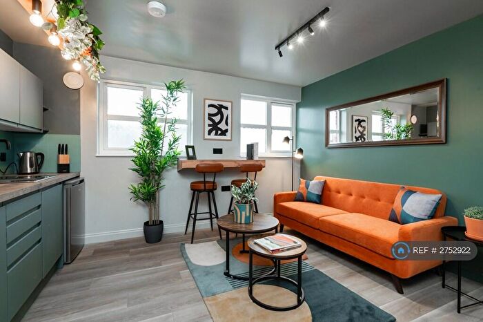 1 Bedroom Flat To Rent In Wise Court, Bicester, OX26