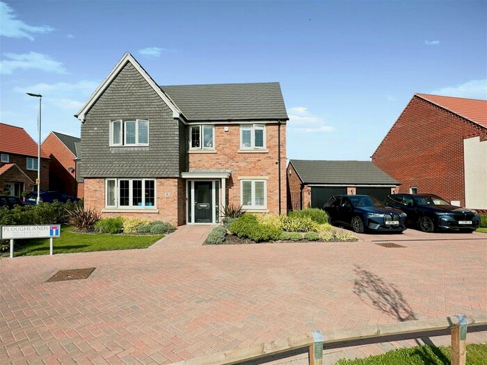 4 Bedroom Detached House For Sale In Ploughlands, Quorn, Loughborough, LE12