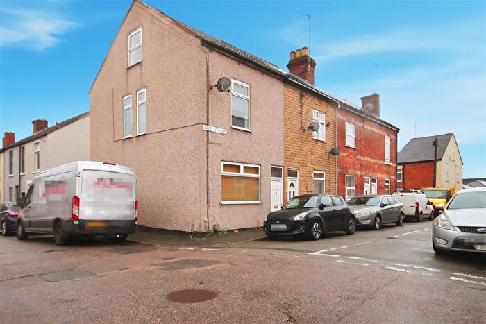 2 Bedroom Terraced House For Sale In Bank Street, Brampton, Chesterfield, S40