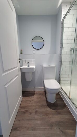 2 Bedroom Flat To Rent In Bradford Street, Birmingham, B12