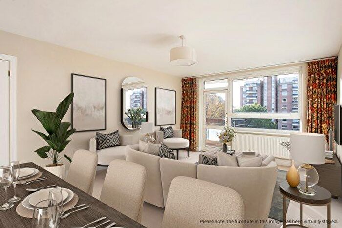 3 Bedroom Flat To Rent In Ranelagh Gardens, London, SW6