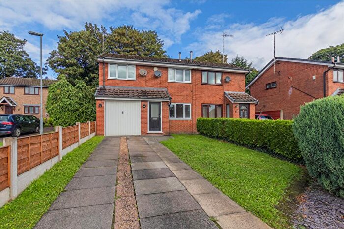 3 Bedroom Semi-Detached House For Sale In Wellens Way, Middleton, Manchester, Greater Manchester, M24