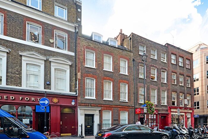 2 Bedroom Flat To Rent In Dean Street, Westminster, London, W1D