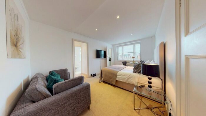 Studio To Rent In Hill Street, Mayfair, W1J