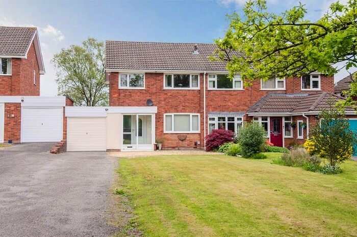 3 Bedroom Semi-Detached House For Sale In Highfield Road, Chase Terrace, Burntwood, WS7