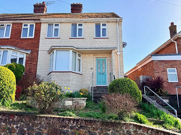 3 Bedroom Semi-Detached House For Sale In Invicta Road, Margate, CT9