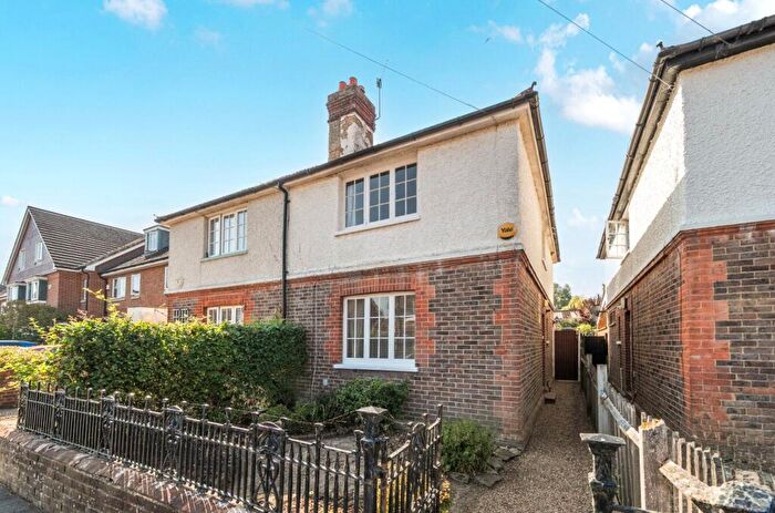 2 Bedroom Semi Detached House For Sale In Station Road, Shalford, Guildford, Surrey, GU4