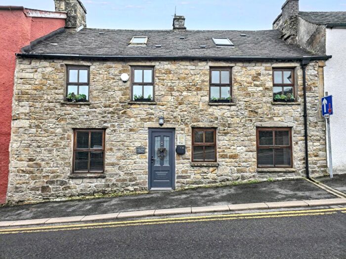 5 Bedroom Stone House For Sale In Front Street, Alston, Cumbria, CA9
