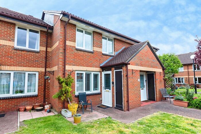 1 Bedroom Flat For Sale In Beck Court, Beckenham, BR3