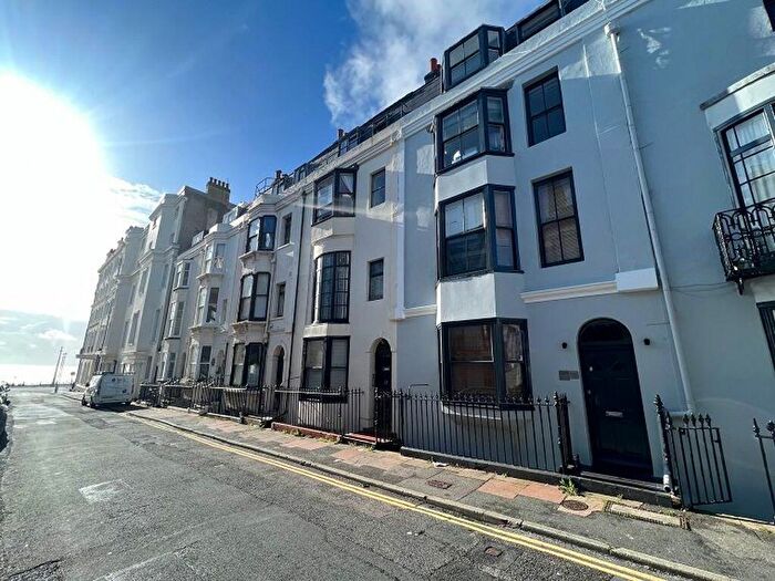Apartment To Rent In Burlington Street, Brighton, BN2