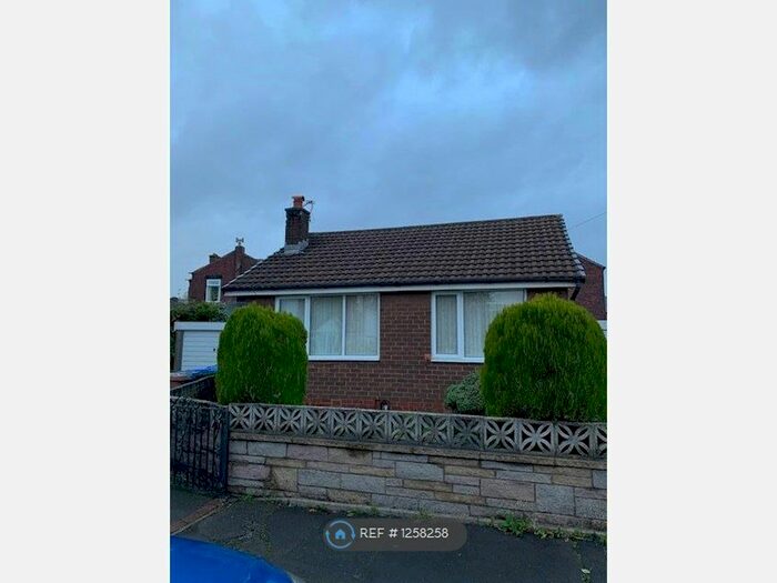 1 Bedroom Bungalow To Rent In Marigold Street, Rochdale OL11