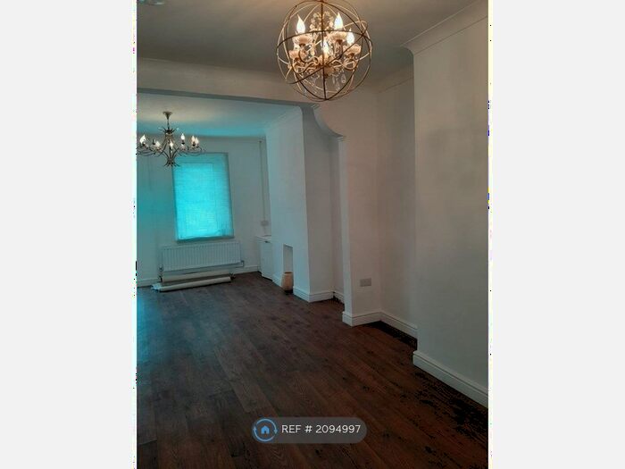 2 Bedroom Terraced House To Rent In Bedwas Road, Caerphilly, CF83