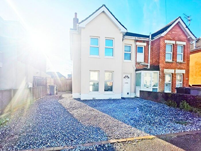 3 Bedroom Semi Detached House For Sale In Shelbourne Road, Charminster, Bournemouth, Dorset, BH8