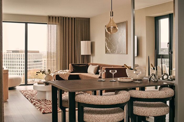 2 Bedroom Flat For Sale In White City Living, Wood Lane, W12