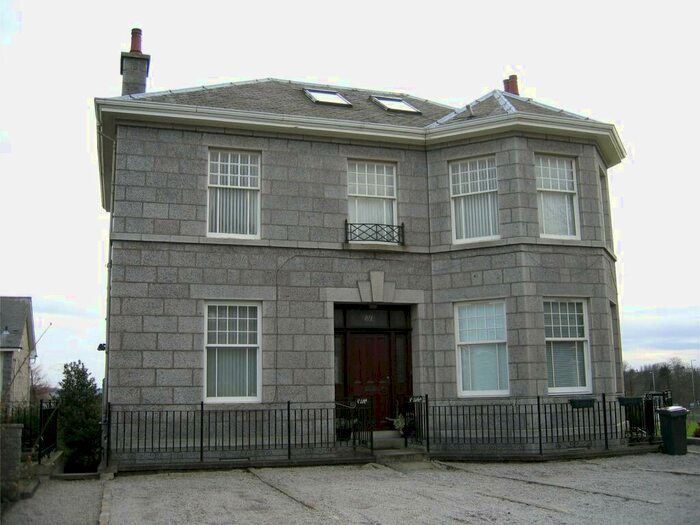 2 Bedroom Flat To Rent In Queens Road, West End, Aberdeen, AB15