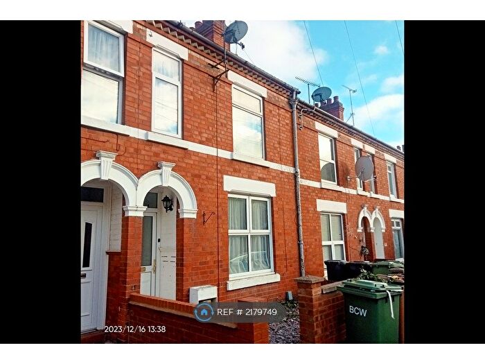 3 Bedroom End Of Terrace House To Rent In Ferrestone Road, Wellingborough, NN8