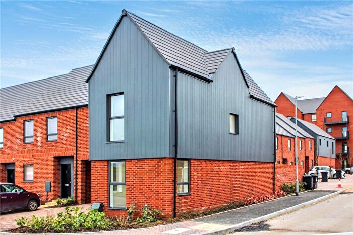 3 Bedroom House To Rent In Elder Drive, Houghton Regis, Dunstable, LU5