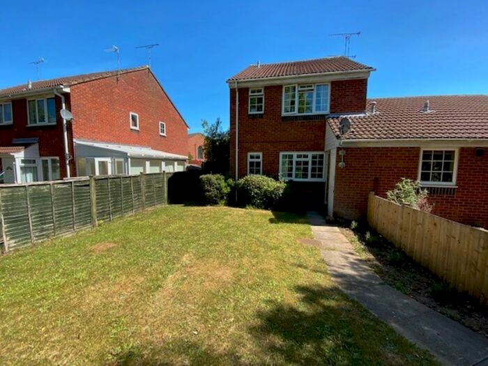 1 Bedroom Ground Maisonette To Rent In Ebourne Close, Kenilworth, CV8