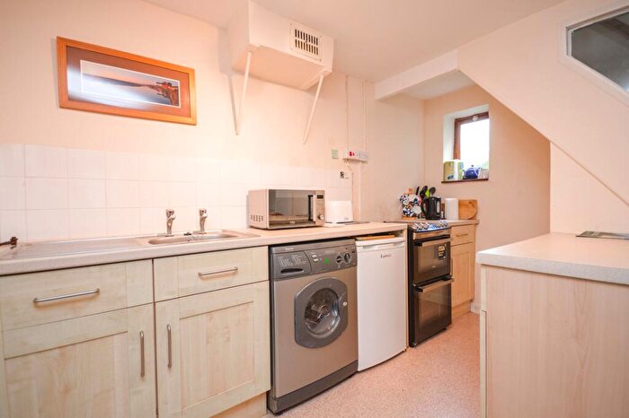 2 Bedroom Cottage To Rent In Grouts Lane, Salthouse, NR25