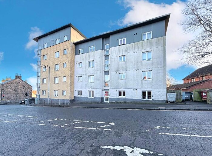 2 Bedroom Flat For Sale In Flat, Kerse Lane, Falkirk, FK1