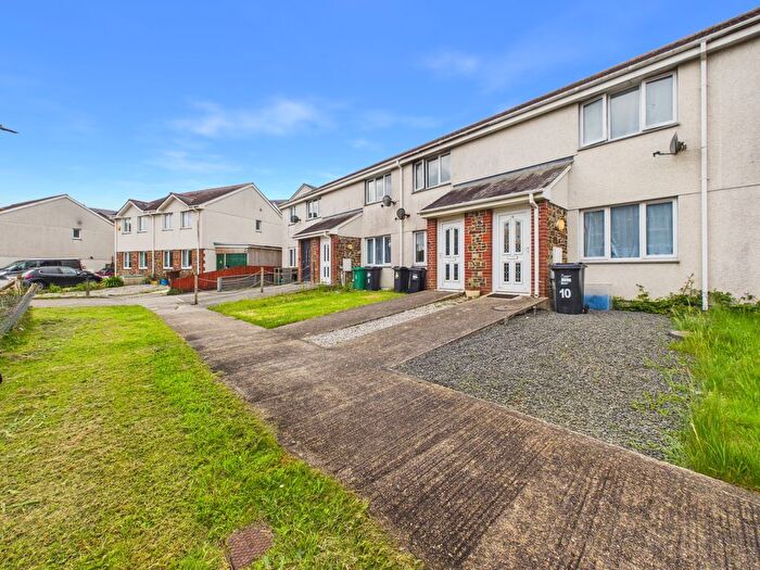 2 Bedroom Terraced House For Sale In Chapel Close, Camborne, TR14