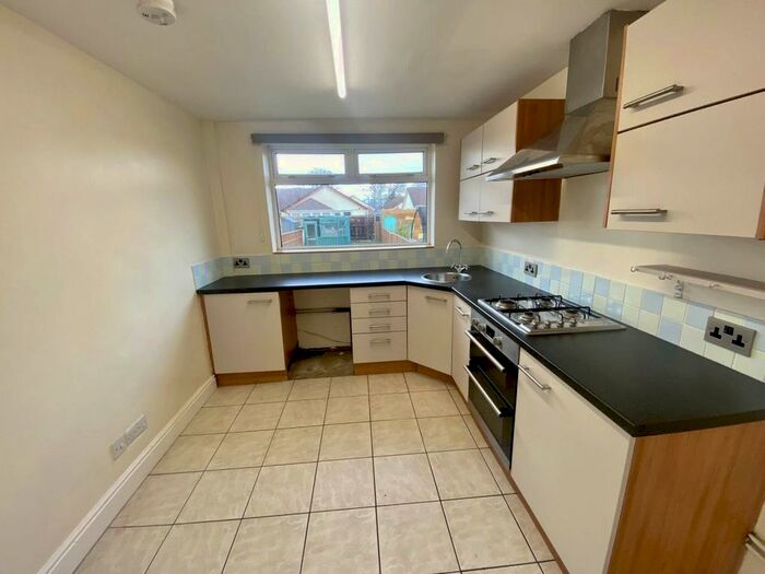 3 Bedroom Property To Rent In Fairwood Terrace, Gowerton, Swansea, SA4