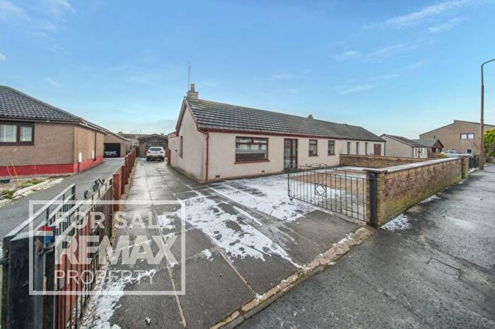 3 Bedroom Semi-detached Bungalow For Sale In Sheephousehill, Fauldhouse, Bathgate, EH47