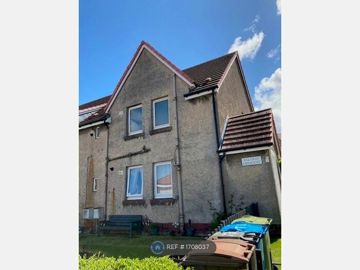 3 Bedroom Flat To Rent In Balgray Crescent, Barrhead, Glasgow, G78