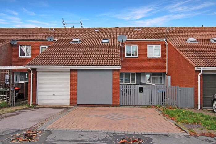 4 Bedroom Terraced House For Sale In Ormonde, Stantonbury, Milton Keynes, Buckinghamshire, MK14