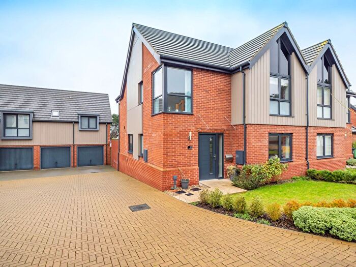 3 Bedroom Semi Detached House For Sale In Repton Way, Sheringham, NR26