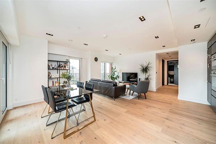 2 Bedroom Flat For Sale In Exchange Gardens, Vauxhall, SW8