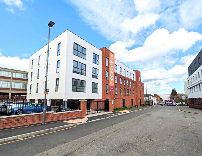 1 Bedroom Flat To Rent In Cambridge Place, Aylesbury, HP20