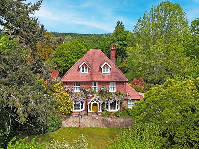 4 Bedroom Detached House For Sale In Beechwood Lane, Burley, Ringwood, BH24