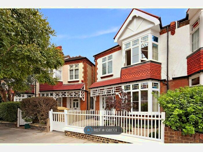 5 Bedroom Semi-Detached House To Rent In St Albans Avenue, London, W4